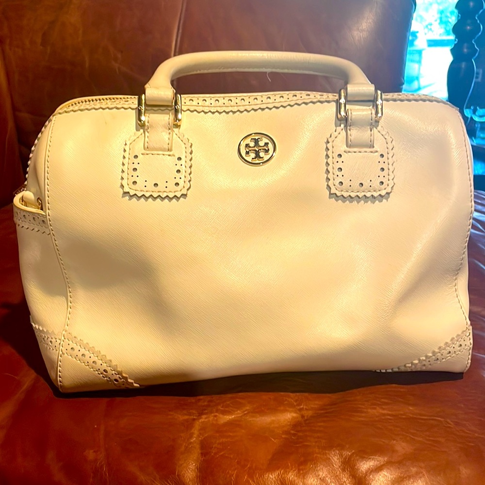 COPY - Tori Burch white purse! Great condition! 🤍